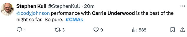 1732158442 854 Country music fans all saying the same thing about Carrie