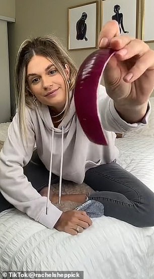 Rachel Sheppick, an Arizona-based mother and influencer, shared a video placing a slice of red onion in her stocking in 2022.