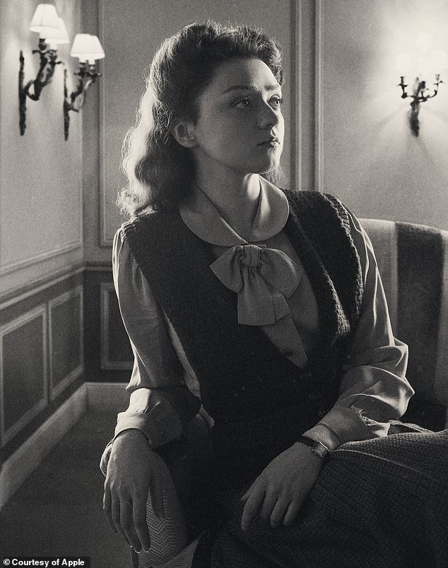 Maisie plays Catherine, Christian Dior's younger sister, who was arrested and tortured by the Gestapo in July 1944 after joining the Resistance.