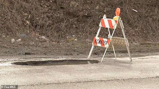 While the pothole has been blamed for the tragic accident, it has not yet been repaired, with the Missouri Department of Transportation only placing a set of traffic cones around it.