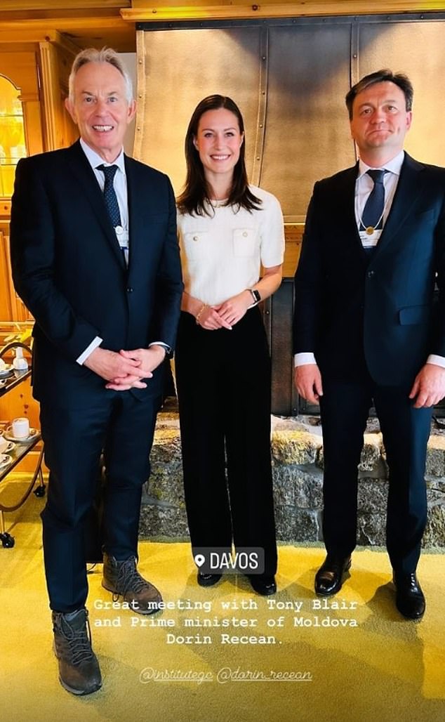 Former Finnish Prime Minister Sanna Marin shared a photo on Instagram today of herself in the Swiss resort of Davos with Tony Blair and Dorin Recean, the Prime Minister of Moldova.