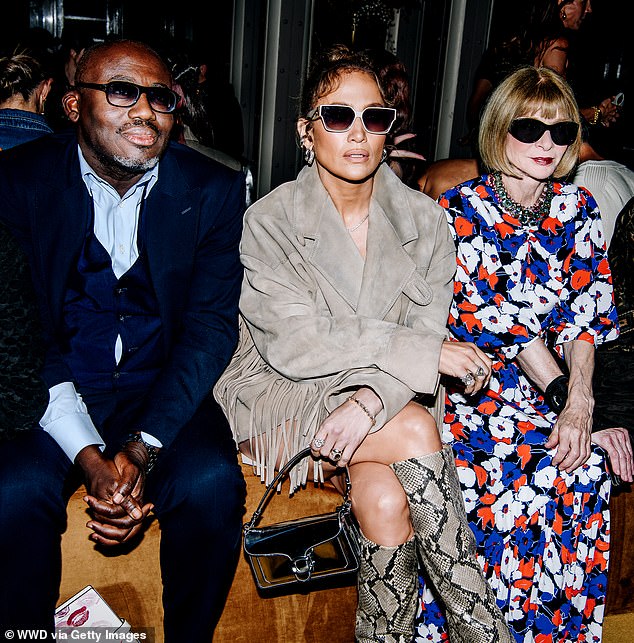 Edwards Enninful with Jennifer Lopez and Anna Wintour at the Coach Runway Show in New York in 2023