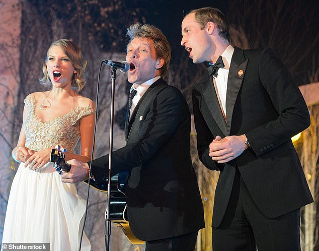 It looks like Taylor Swift has a fan in the Prince of Wales, according to Ronnie Wood.  Here, Prince William sings with Taylor Swift and Jon Bon Jovi at a fundraising gala in November 2013.