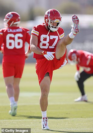Travis Kelce Stretches Image on Friday