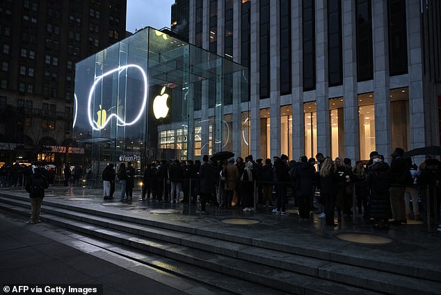 Apple stores in the US are seeing lines around the building of people willing to buy the new $3,499 Vision Pro that went on sale Friday at 8 a.m. ET.