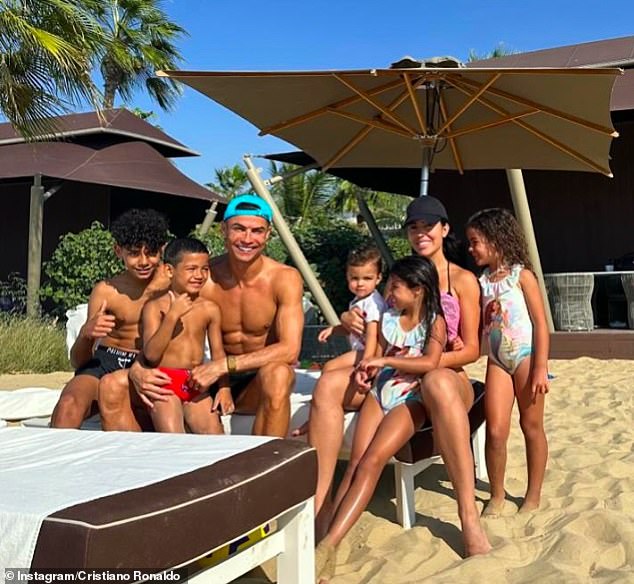 Ronaldo spent time with his entire family in Dubai during the January offseason.