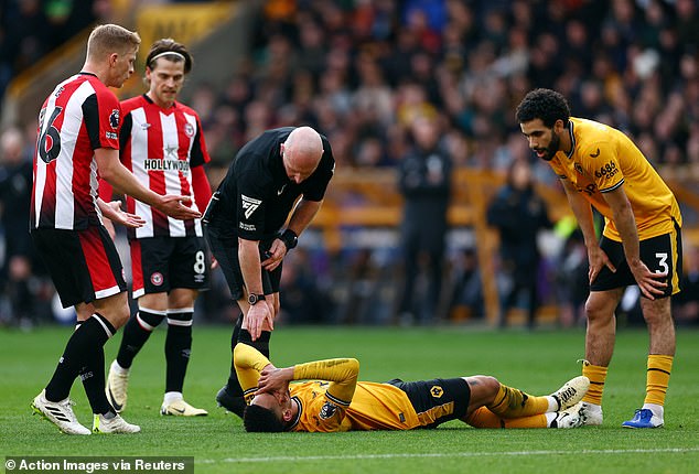 Wolves struggled to hit the mark after Matheus Cunha went off injured early in the first half.