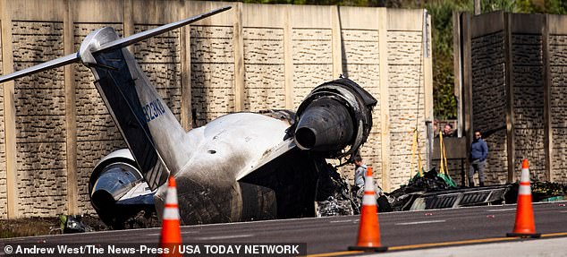 1707604954 689 Florida plane crash victims identified as pilot Edward Murphy and
