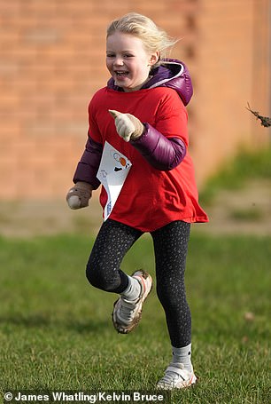 It was a day full of different emotions for Lena, who at one point made a face as if she were fed up, while another photo from the event captured her running happily.