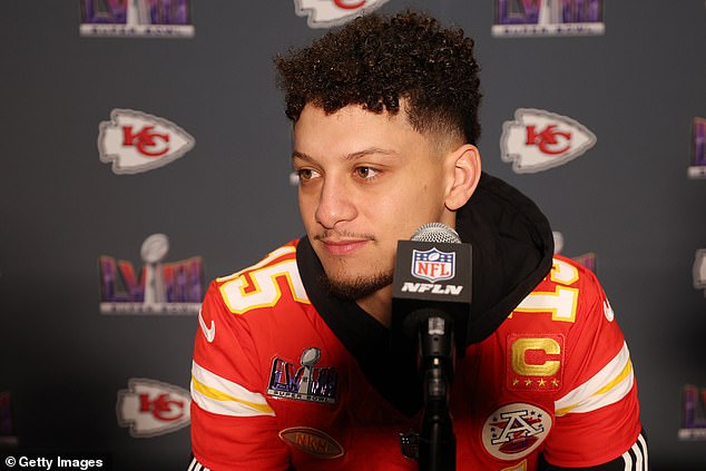 Mahomes: 'I want to do everything I can, (to) be that inspiration for the generation behind me'
