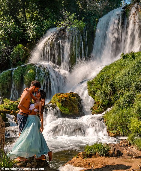 In this stunning image, Danni and Fede are standing in front of the Kravica waterfall in Bosnia and Herzegovina.