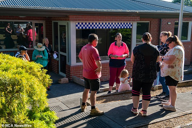 Pictured: A small group of volunteers at the Buninyong police station on Sunday morning.