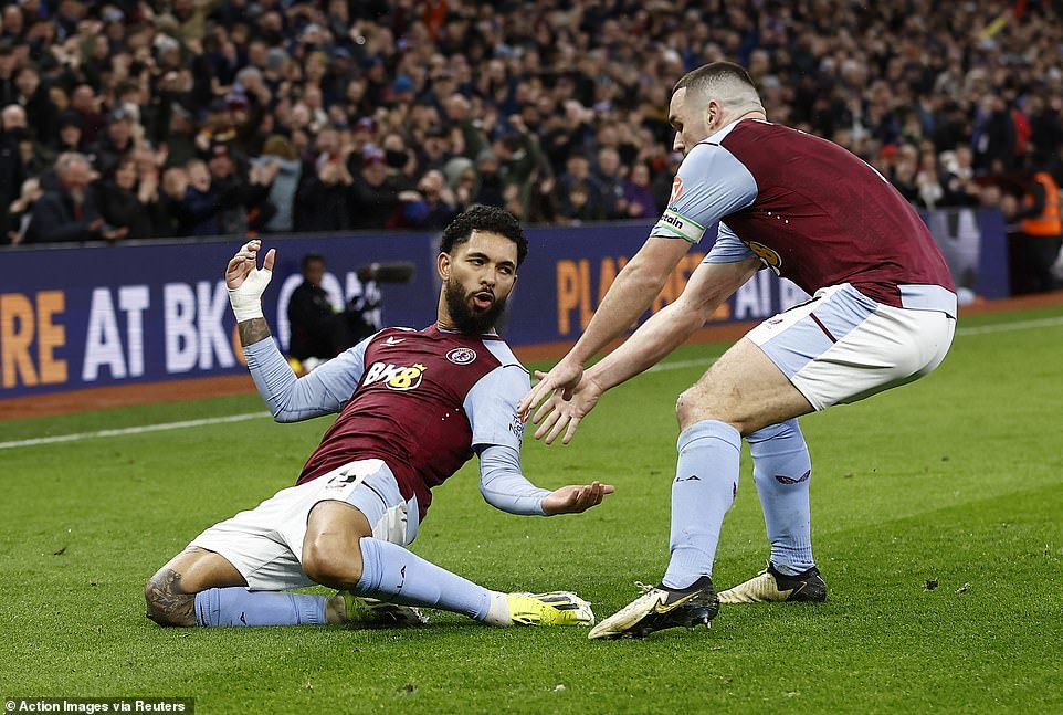 But the Villans would equalize after the break, with Douglas Luiz scoring his eighth Premier League goal of the season.