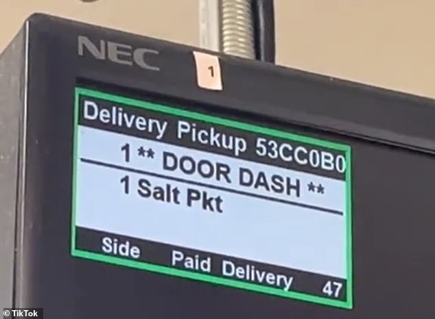 The order for the salt package is seen on the screen.  It's unclear how much the customer was charged, but according to the restaurant's DoorDash page, the condiment packets are free.