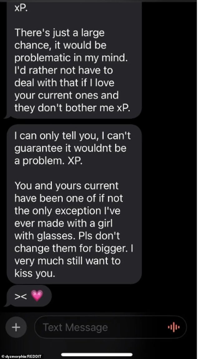 He sent a dozen messages explaining how he hates glasses