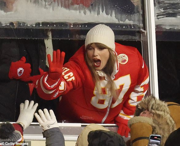 The Chiefs' first playoff game occurred on January 13; Swift was seen celebrating with fans at the game.