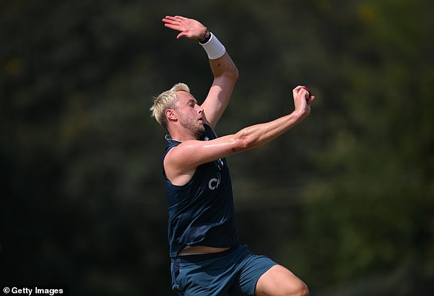 Ollie Robinson revealed on his podcast that he only received his visa on the morning England initially flew to Hyderabad for the first Test from their training camp in Abu Dhabi last month.