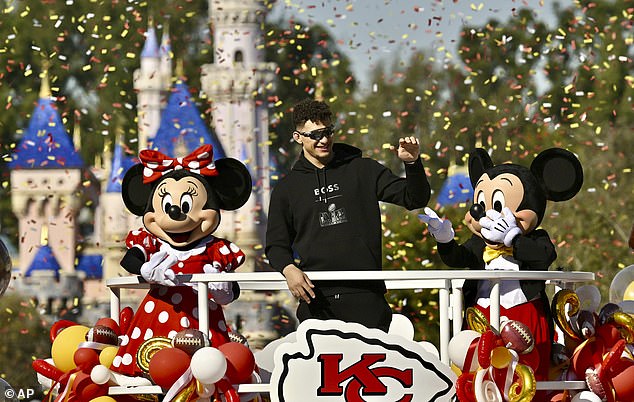 Patrick Mahomes greets fans at Disneyland in traditional post-Super Bowl appearance