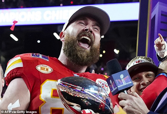 Jason watched from the stands in Las Vegas as his brother Travis and the Chiefs beat the 49ers.