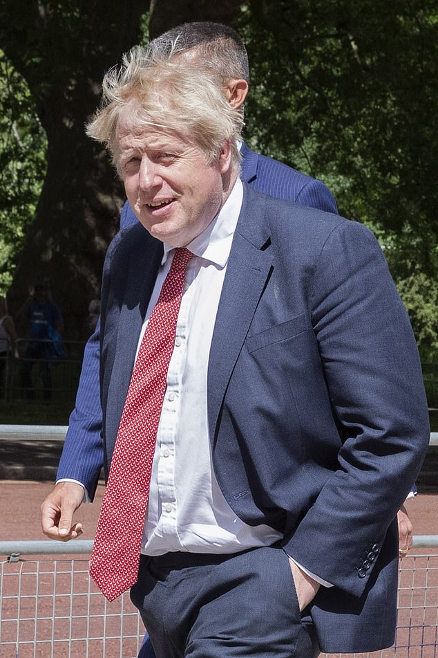 British Prime Minister Boris Johnson (pictured) tweeted a congratulatory message to Albanese and said he looked forward to working with him.