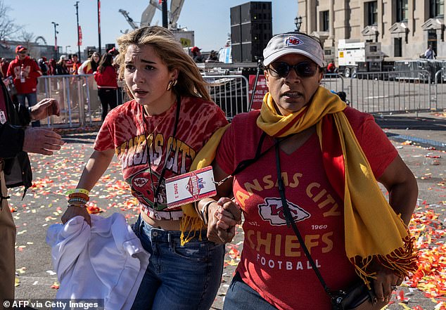 Chiefs fans panicked after the shooting at the end of the championship parade.