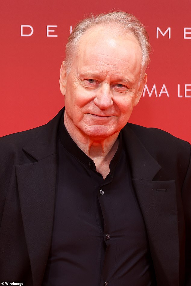 Bill's father is actor Stellan Skarsgård, best known for his appearances in Good Will Hunting, Mamma Mia! and Duna. Photographed in Paris last Monday at the premiere of Dune 2.