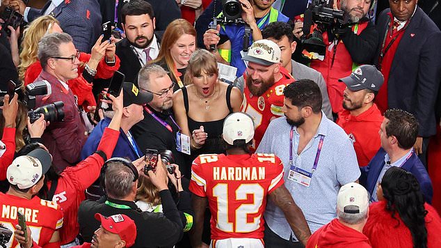 Swift meets her boyfriend Travis Kelce Super Bowl LVIII - San Francisco 49ers v Kansas City Chiefs
