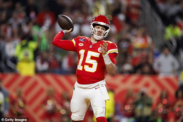 Patrick Mahomes led the Chiefs on a winning streak into overtime against San Francisco.