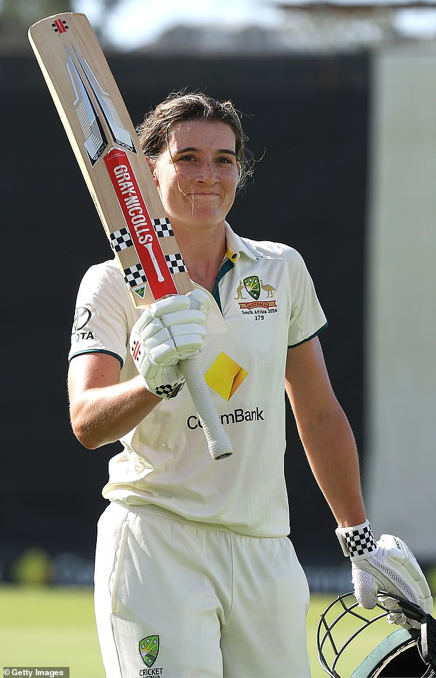 All-rounder Annabel Sutherland has shown her class at the crease, scoring 210 in the Test against the Proteas.