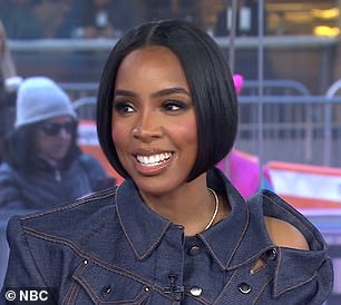 Kelly Rowland is alleged to have walked out on a Today show guest-hosting gig because she felt the dressing rooms weren't up to par, leaving Hoda Kotb in hot water, according to a new report from Page Six.