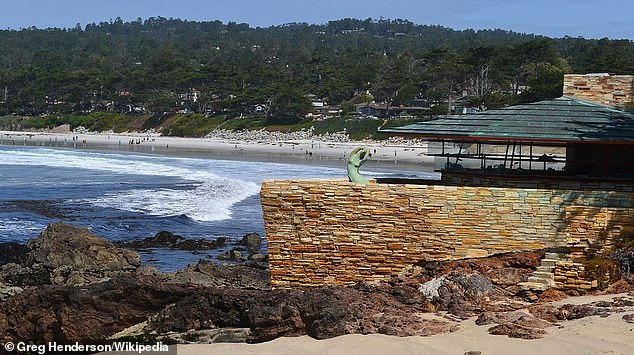 Pastor Reportedly Bought Frank Lloyd Wright Home in Carmel for $22 Million