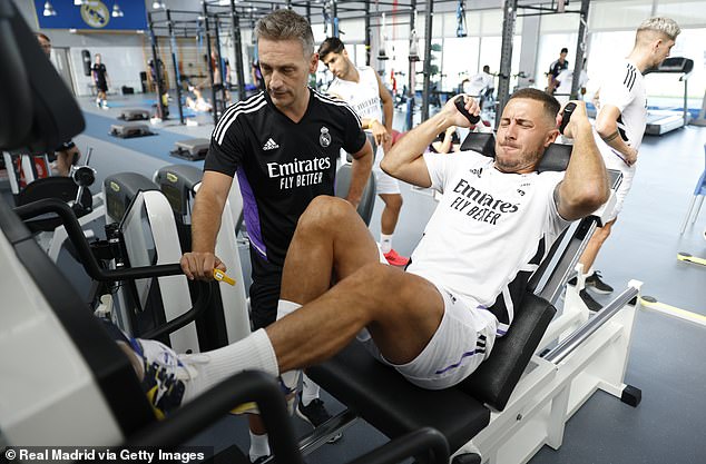 After his arrival at Real Madrid, rumors circulated that he was always out of shape in the preseason.