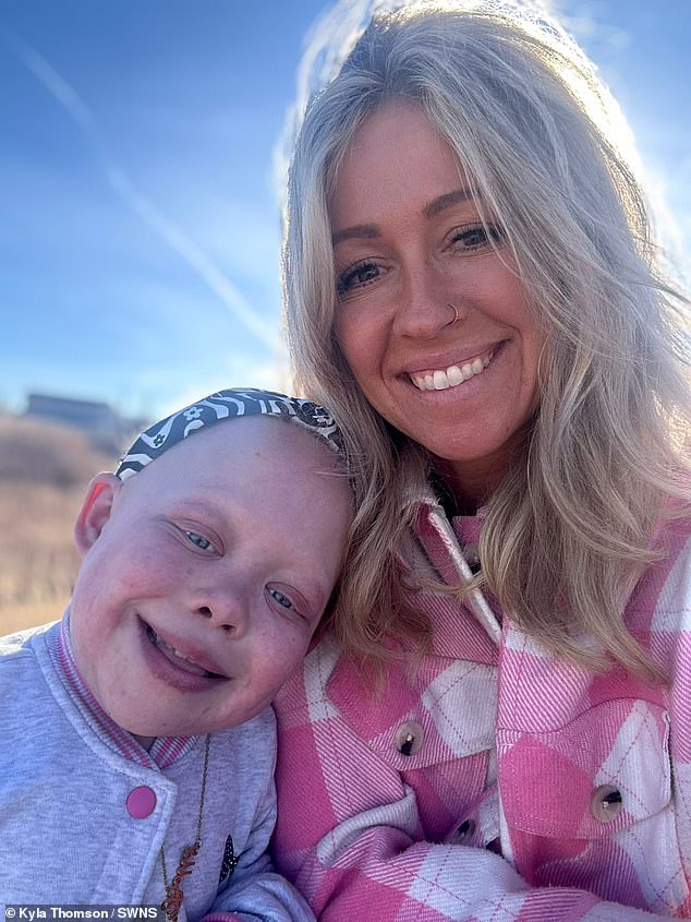 Kyla instantly burst into tears after seeing Madison's message, which said that the intestine her daughter would receive may belong to Madison's late four-year-old boy.