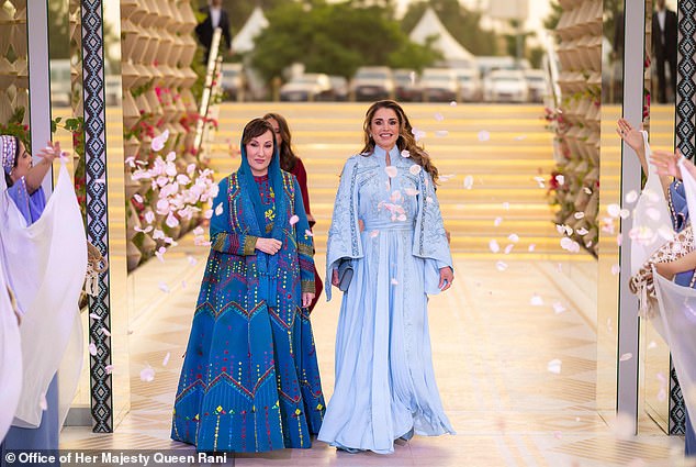 Azza and Queen Rania photographed arriving at the Rajwa henna party on May 22, 2023
