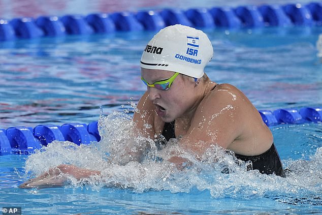 1708359071 369 Israeli swimmer Anastasia Gorbenko is booed after winning womens 400m