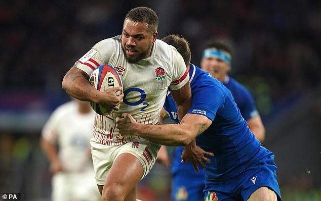 Bath center Lawrence, who has been recovering from injury, has something to prove for England.