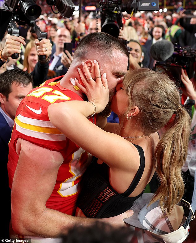Kelce shares a kiss with Swift after the Chiefs beat the San Francisco 49ers in the Super Bowl