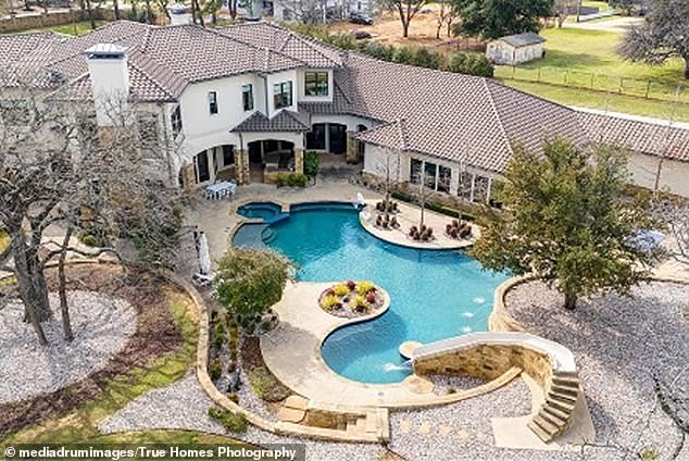 O'Neal's most recent purchase is a five-bedroom, six-bathroom property in suburban Dallas.