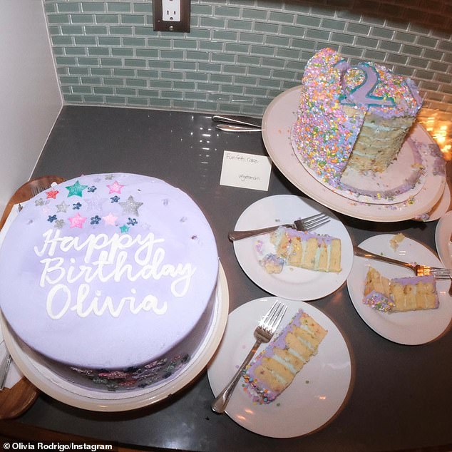 The Can't Catch Me Now singer offered no less than three birthday cakes at her evening, including a 'vegetarian' funfetti cake, which was curiously cut into small slices.