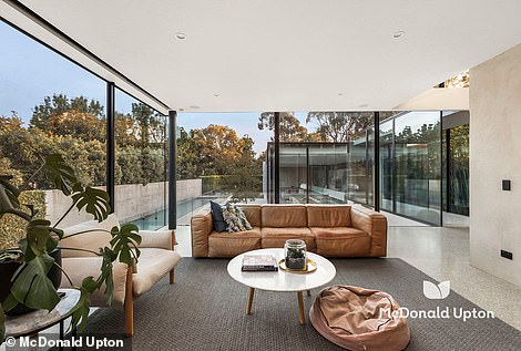 The Salmon Avenue home has been on the market for the past three weeks with a price guide of between $5.7 million and $6.2 million. Essendon's current media home price stands at $1.75 million