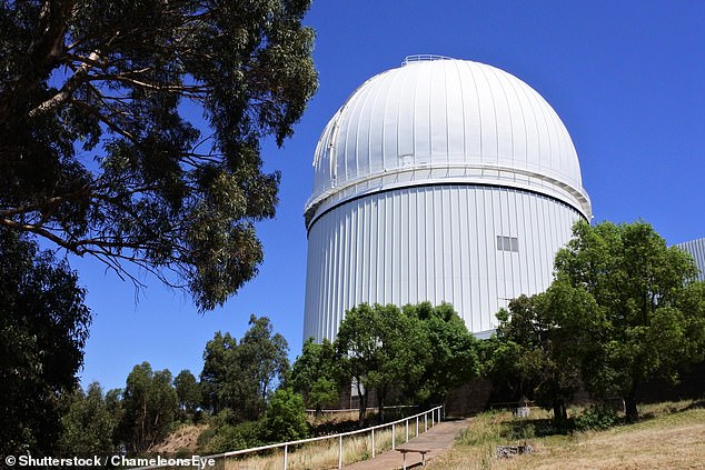 This black hole was first detected using a 7.5-foot (2.3-meter) telescope at the ANU Siding Spring Observatory near Coonabarabran, Australia (pictured).