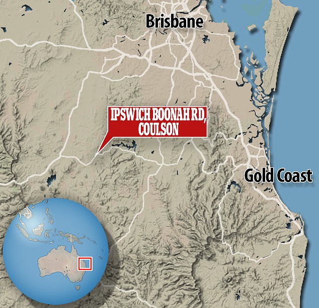 They were last seen on Ipswich Boonah Road in Coulson, Queensland. A map is shown