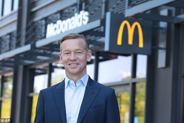 During an earnings conference call earlier this month, McDonald's CEO Chris Kempczinski admitted that consumers making less than $45,000 a year were spending less at restaurants.