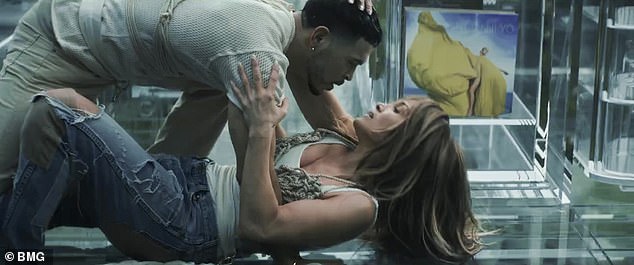 The video, which was filmed in Jennifer's home studio, alternates between passion and torment.