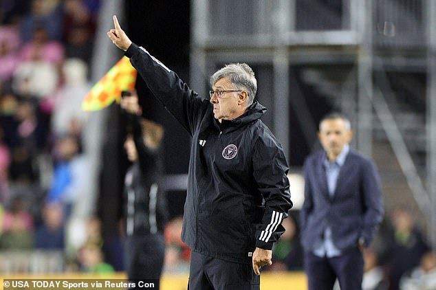 Martino was not very impressed with his team's play, but they managed to win.