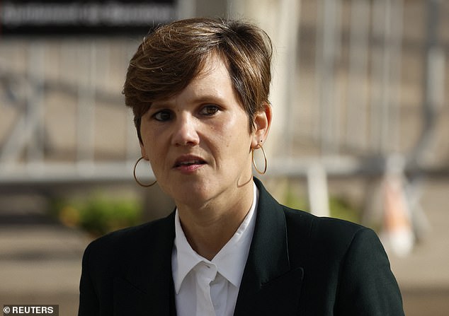 Alves' lawyer, Inés Guardiola, confirmed after the decision that she will appeal the decision made on Wednesday.