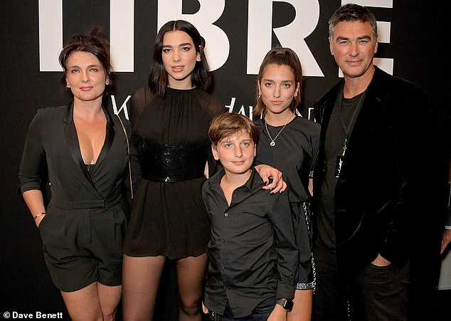 Dua with her mother Anesa, brother Gjin, sister Rina and father Dukagjin in 2019.
