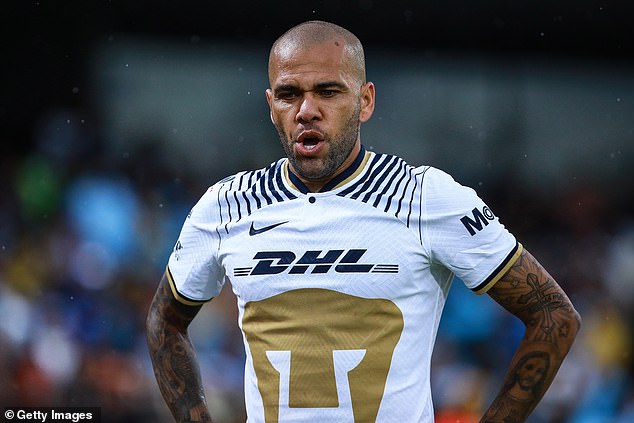 The Mexican UNAM, which was the last club Alves played for, enjoyed a brief spell at the club after leaving Barcelona for the second time.