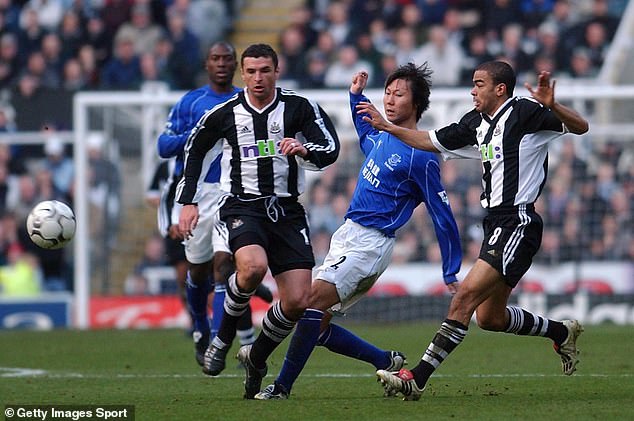 Li Tie enjoyed a successful first season at Everton in 2002-03 before breaking his leg.