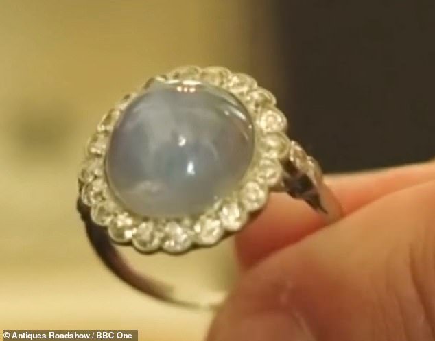 During an appraisal at Pollok Park in the last episode, a woman brought in a stunning and elegant ring that had been in her family for decades.